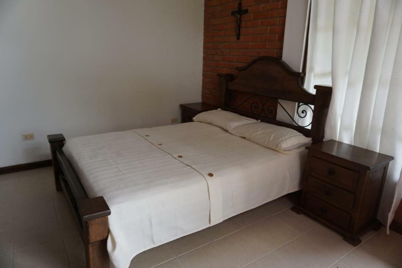 Hostal Suna Vito Puerto Asís Exteriör bild